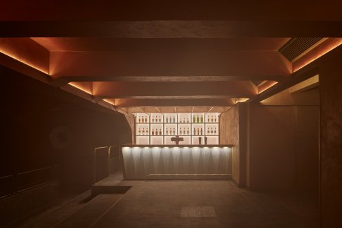 Klub ROXY má nové bary od Mar.s Architects