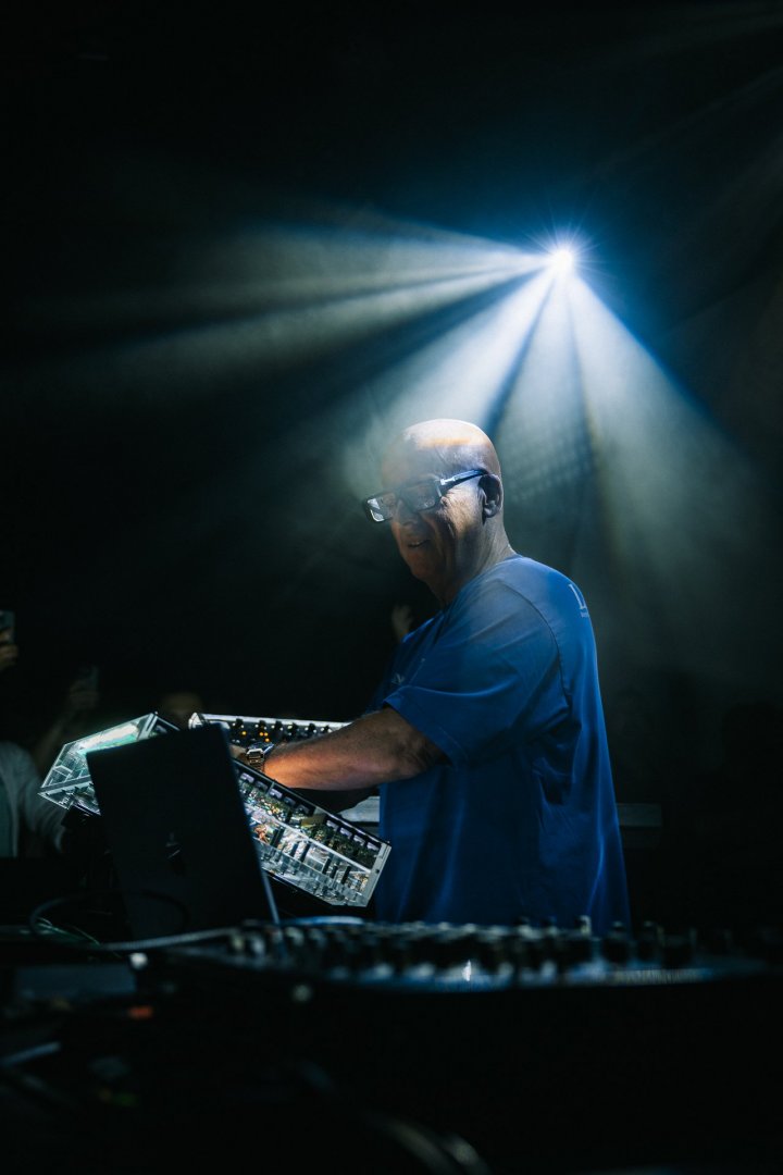 STEPHAN BODZIN | ROXY Prague