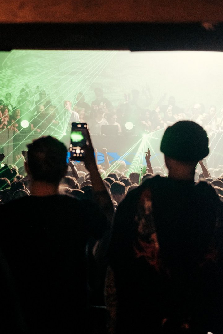 999999999 | ROXY Prague