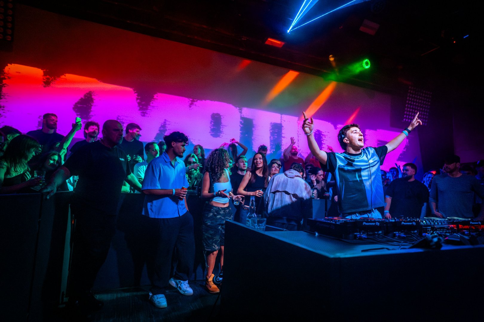 K MOTIONZ | ROXY Prague