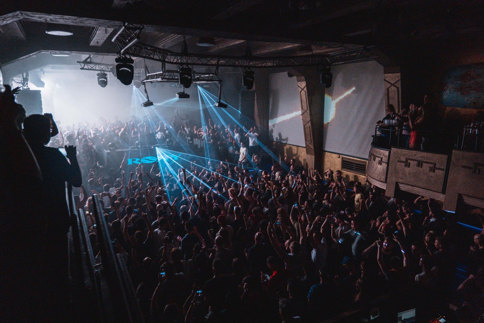 Yotto | ROXY Prague