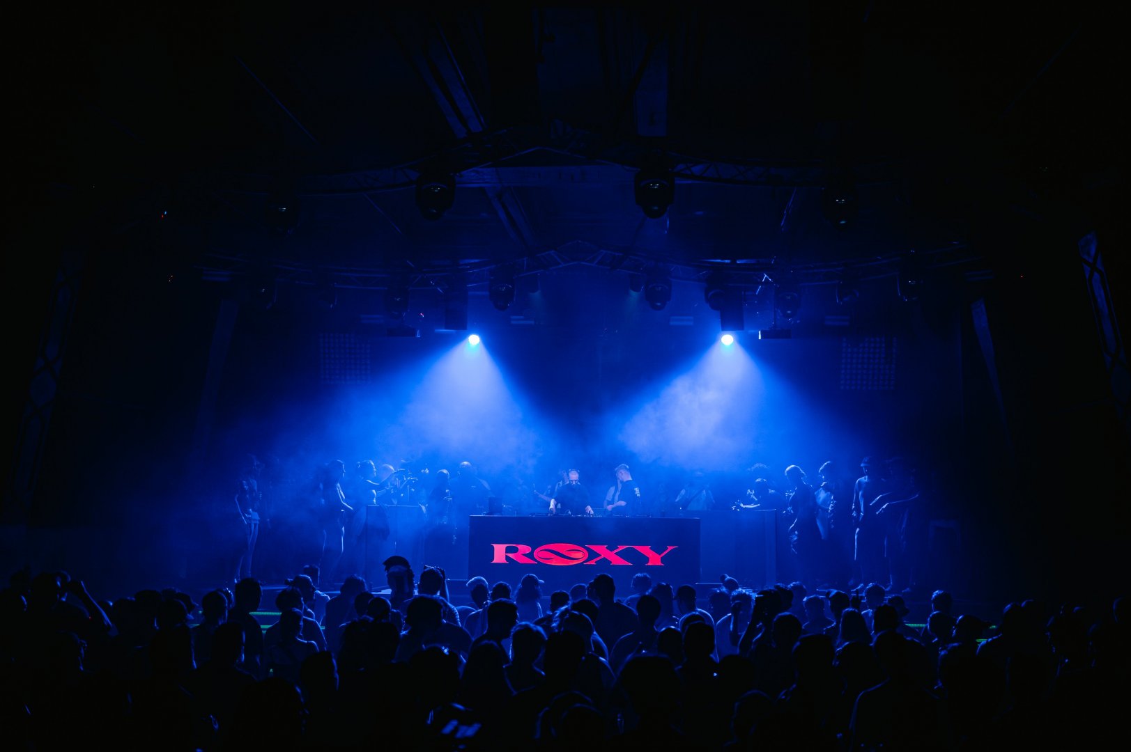 SULLY | ROXY Prague