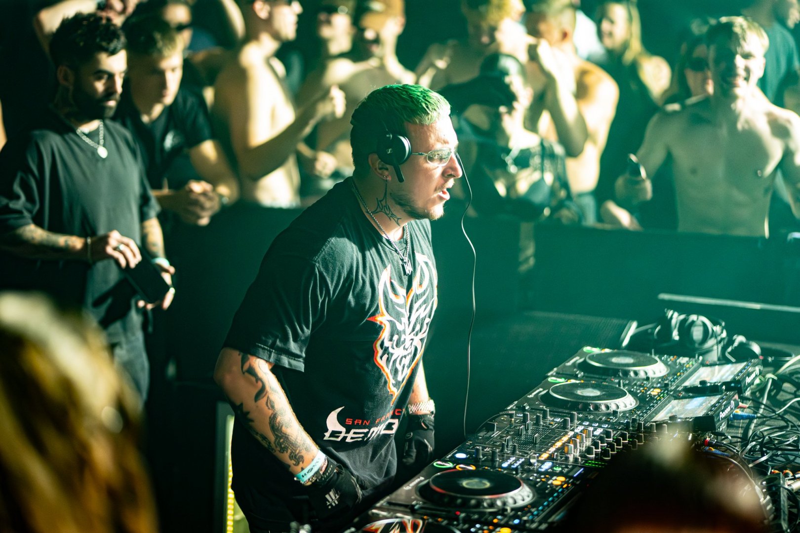 BASSWELL | ROXY Prague