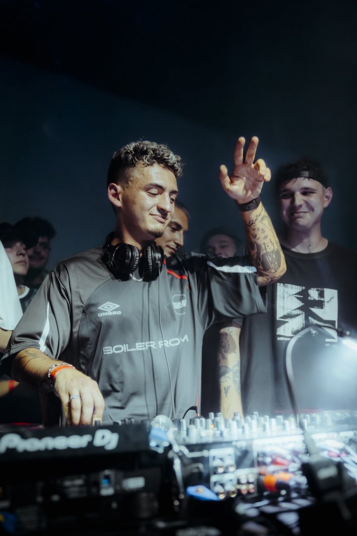 FMLTHRPY | ROXY Prague