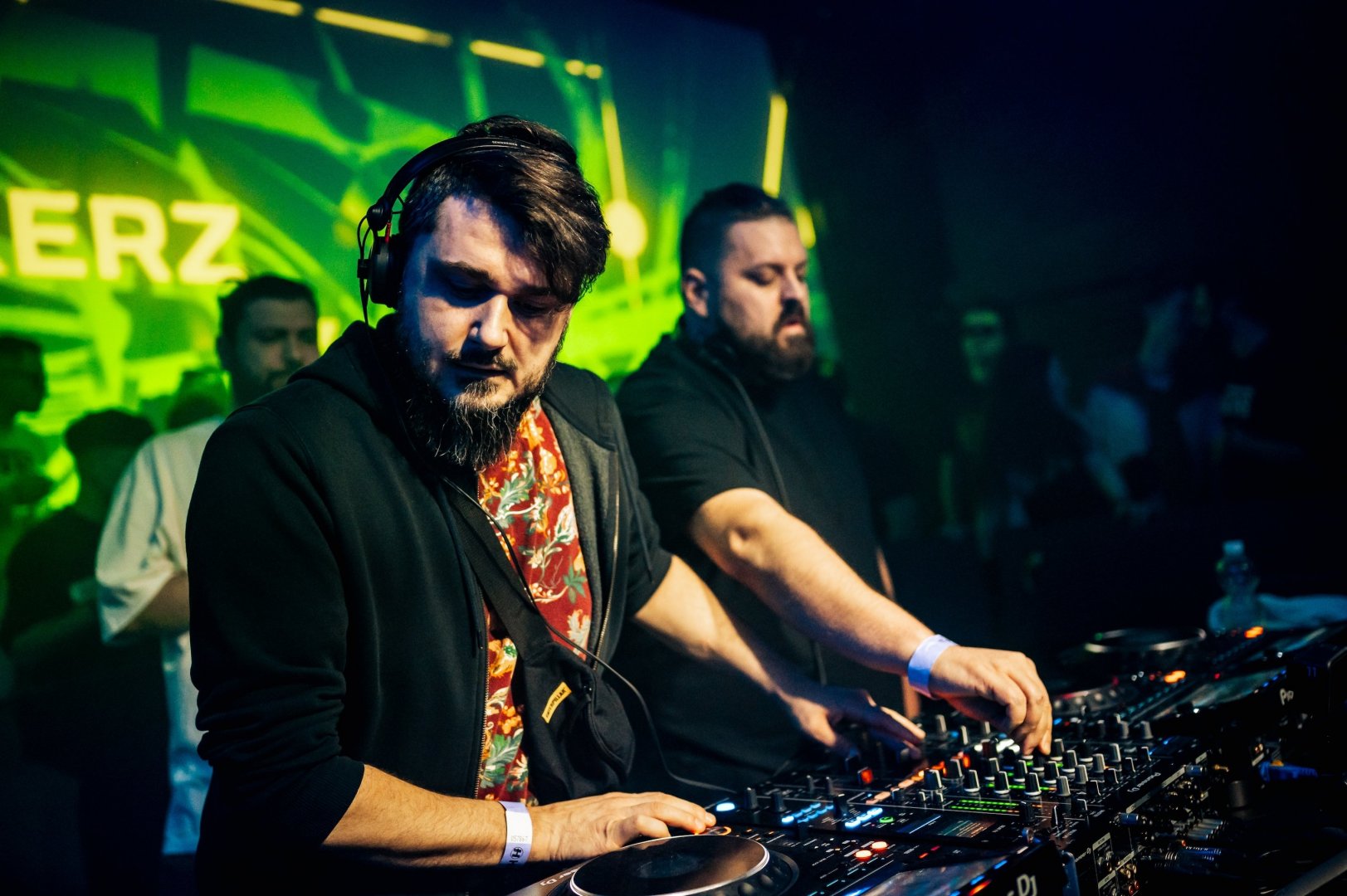 MOZEY | ROXY Prague