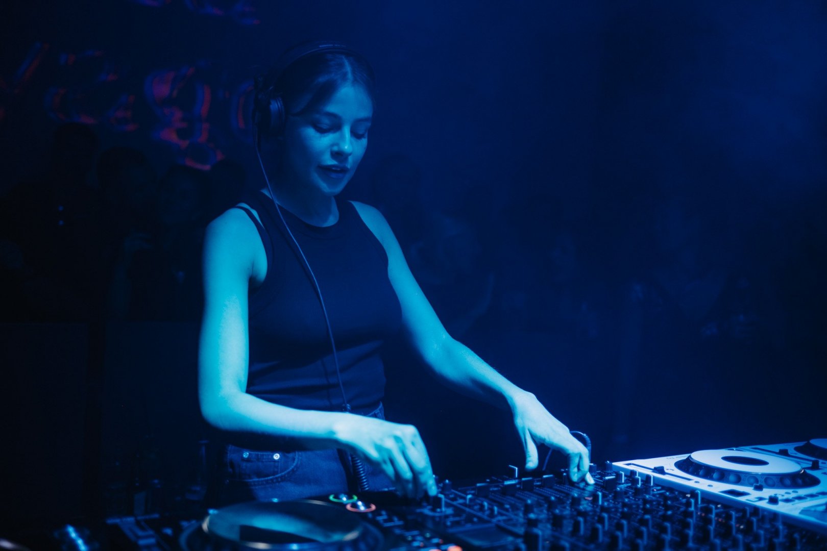 Anfisa Letyago | ROXY Prague