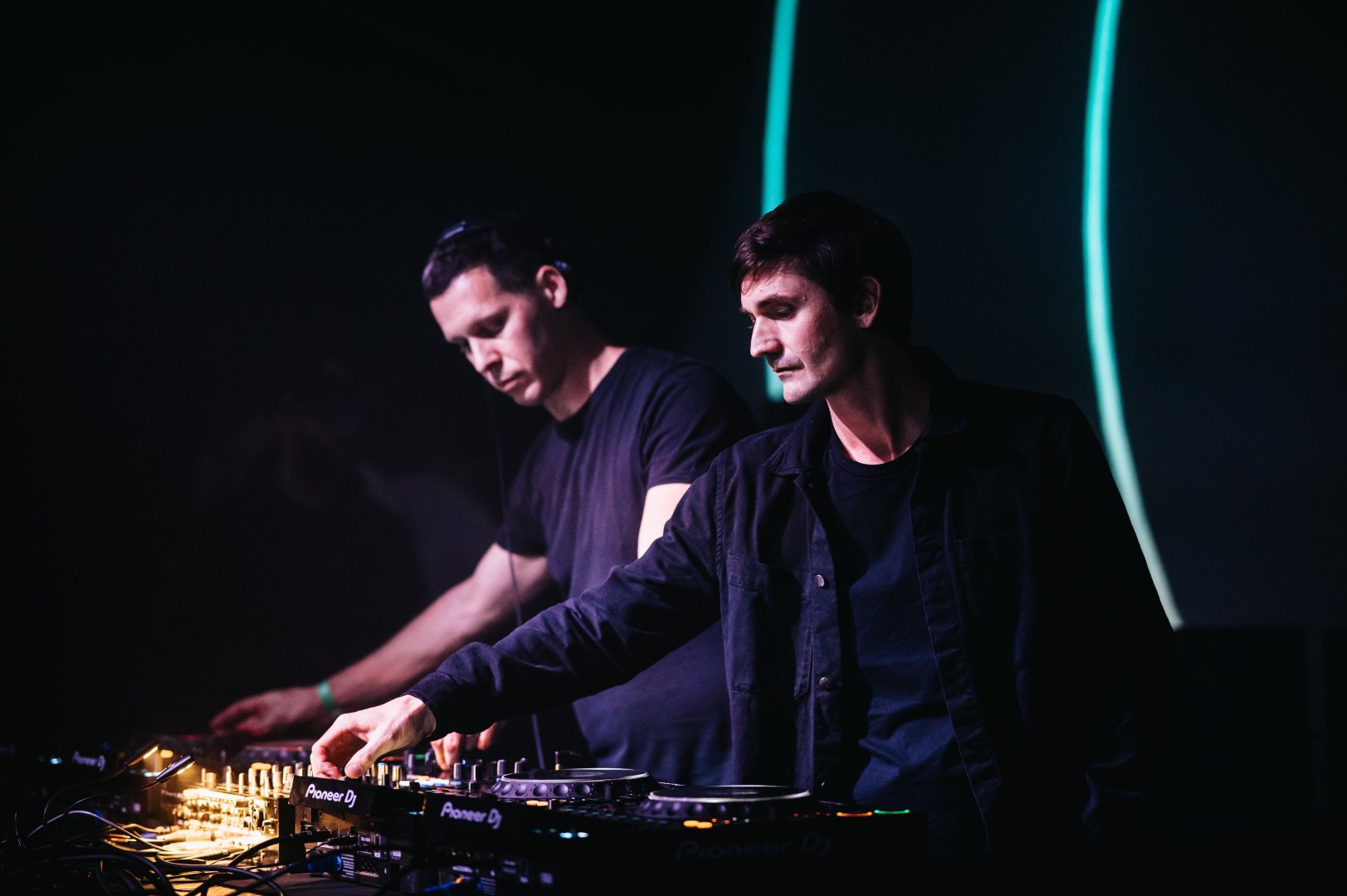 LONDON ELEKTRICITY & ETHERWOOD | ROXY Prague