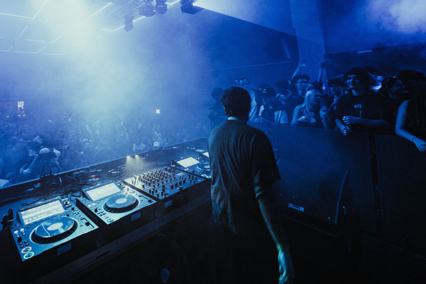 MALL GRAB | ROXY Prague