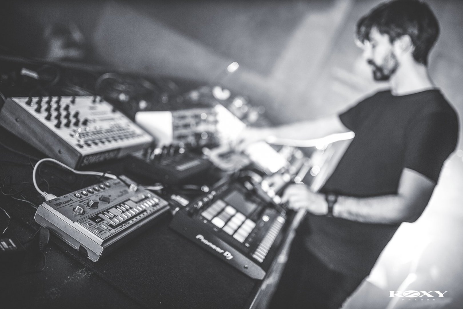 Benjamin Damage | ROXY Prague