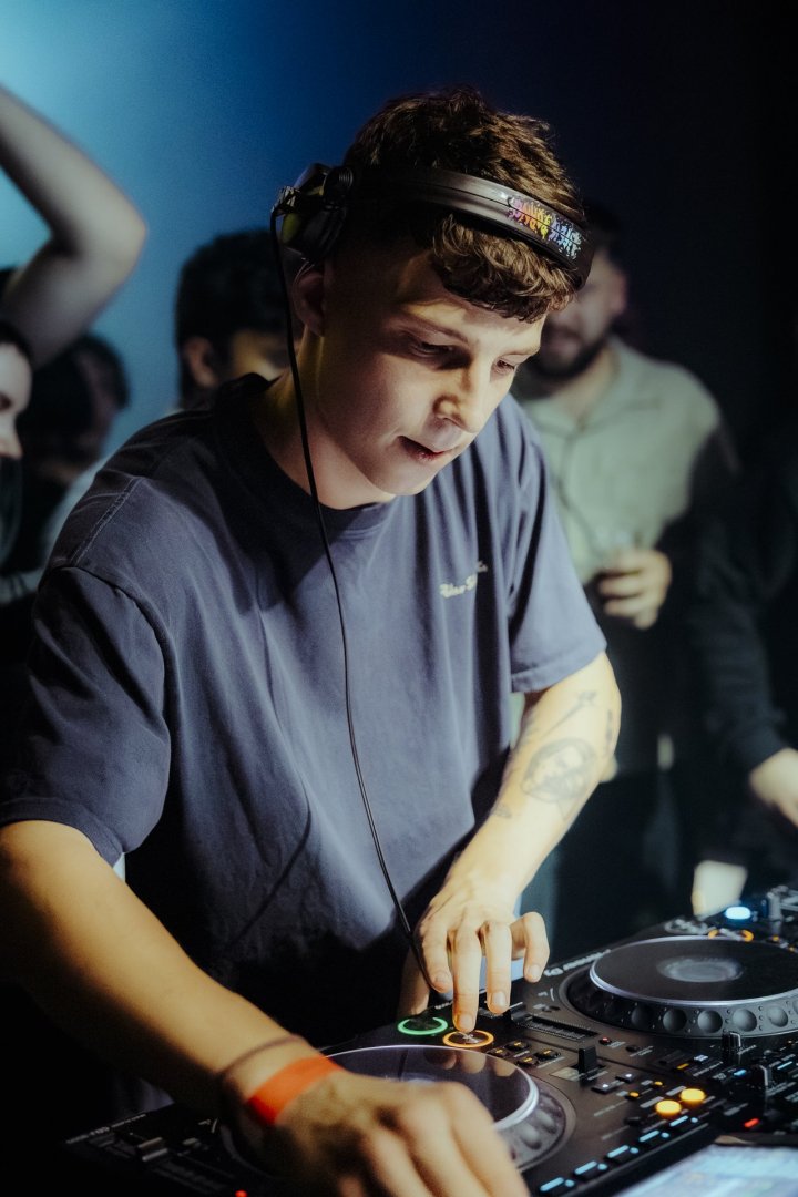 FMLTHRPY | ROXY Prague
