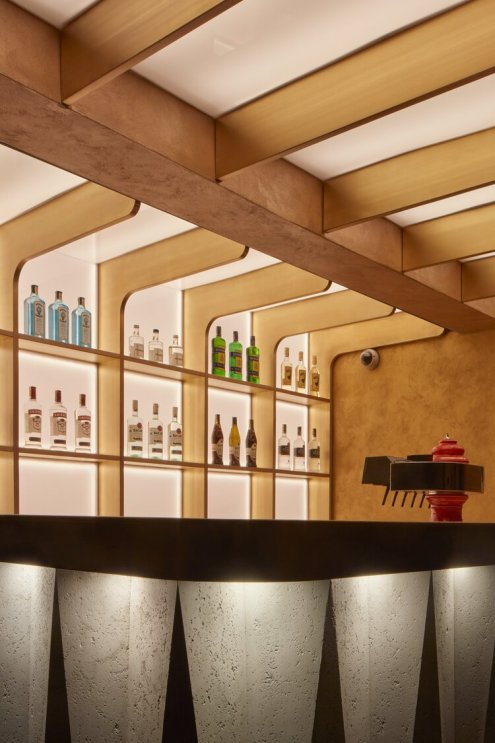 Klub ROXY má nové bary od Mar.s Architects