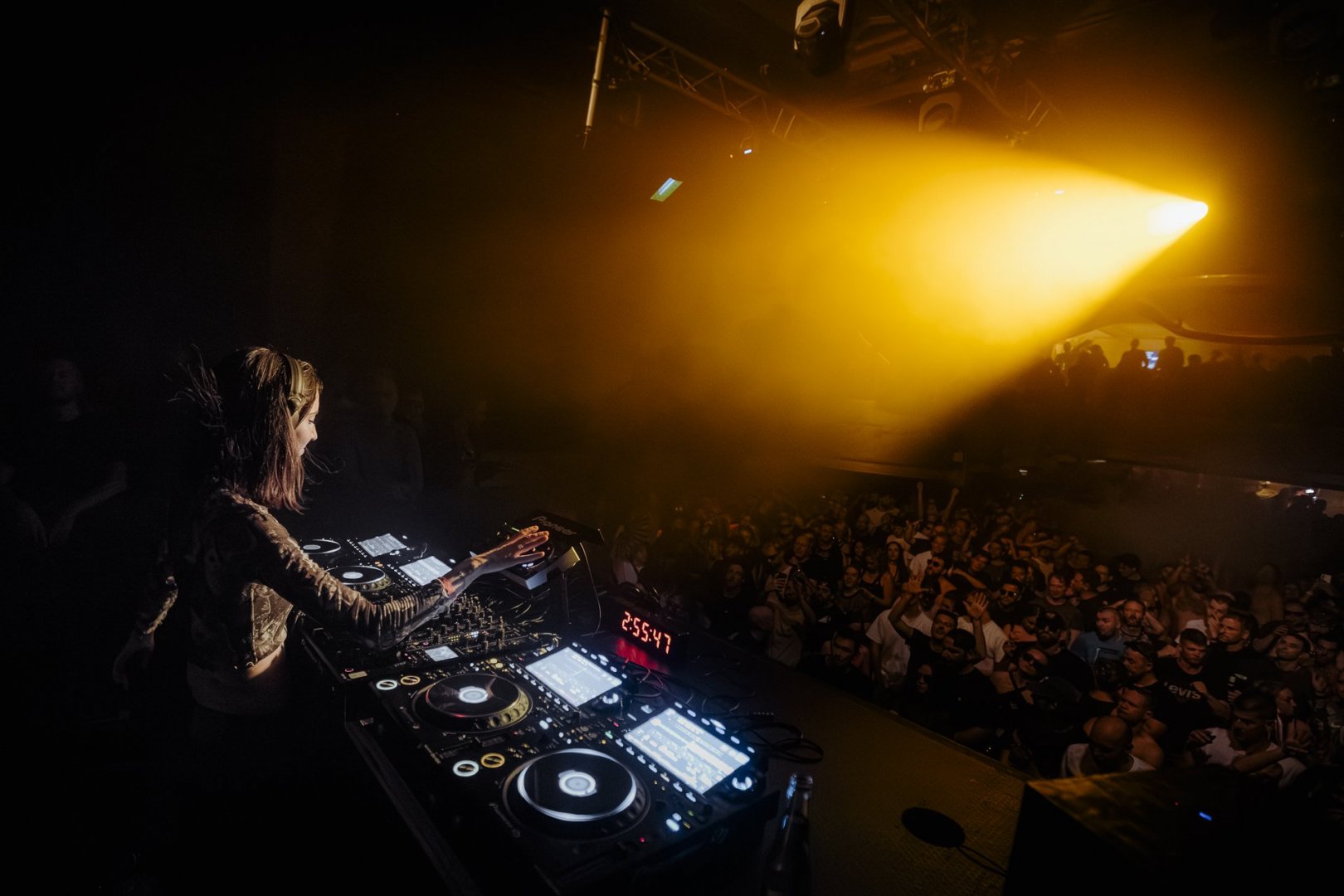AMELIE LENS | ROXY Prague
