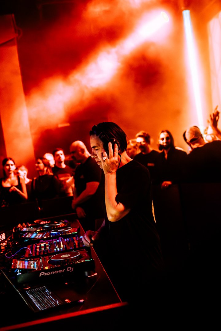 LAURENT GARNIER | ROXY Prague