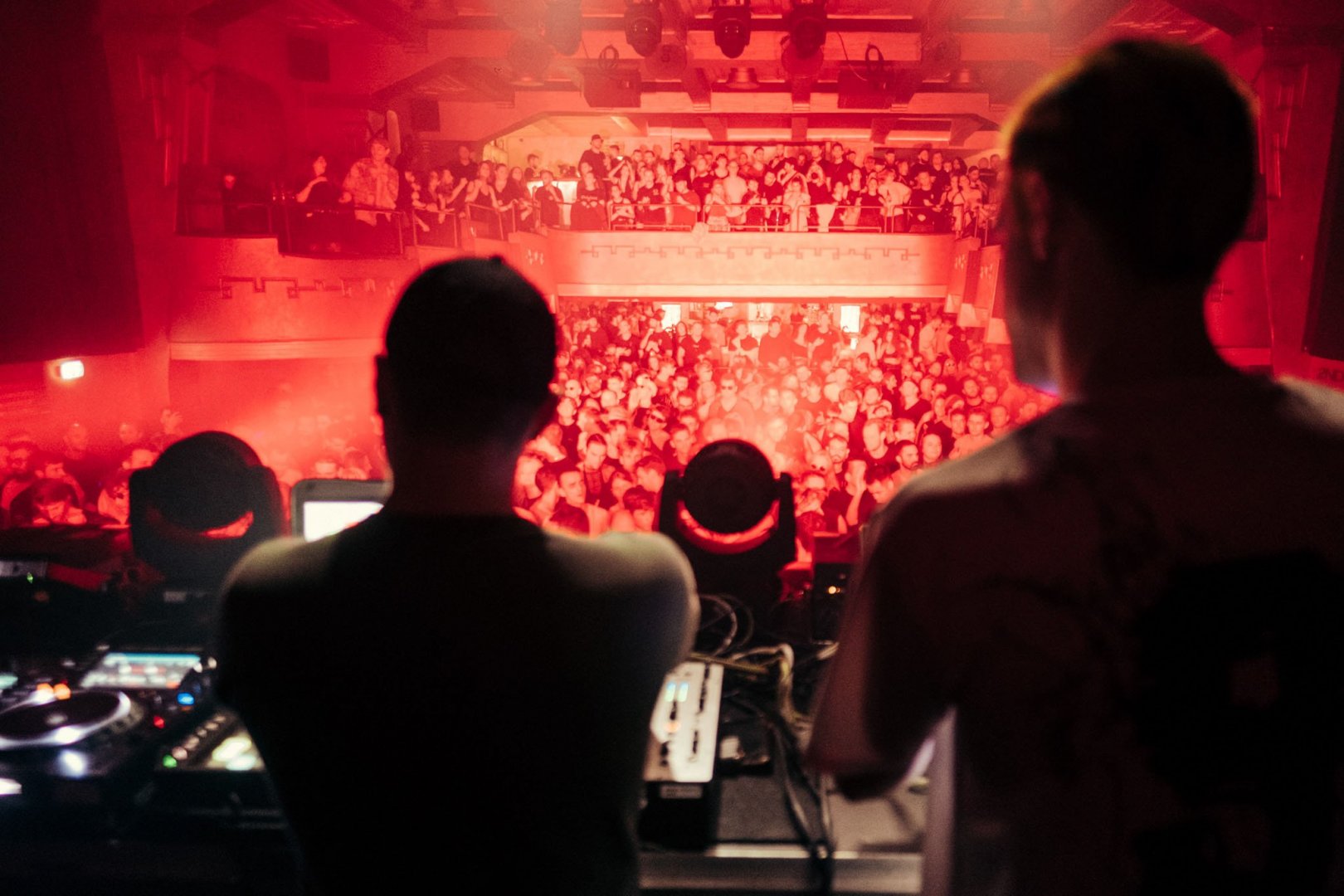 999999999 | ROXY Prague