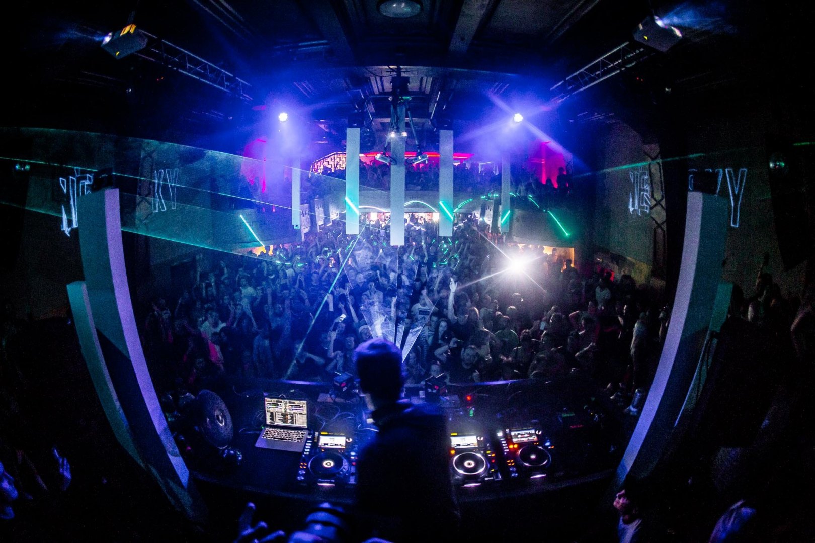 Netsky day 1 | ROXY Prague