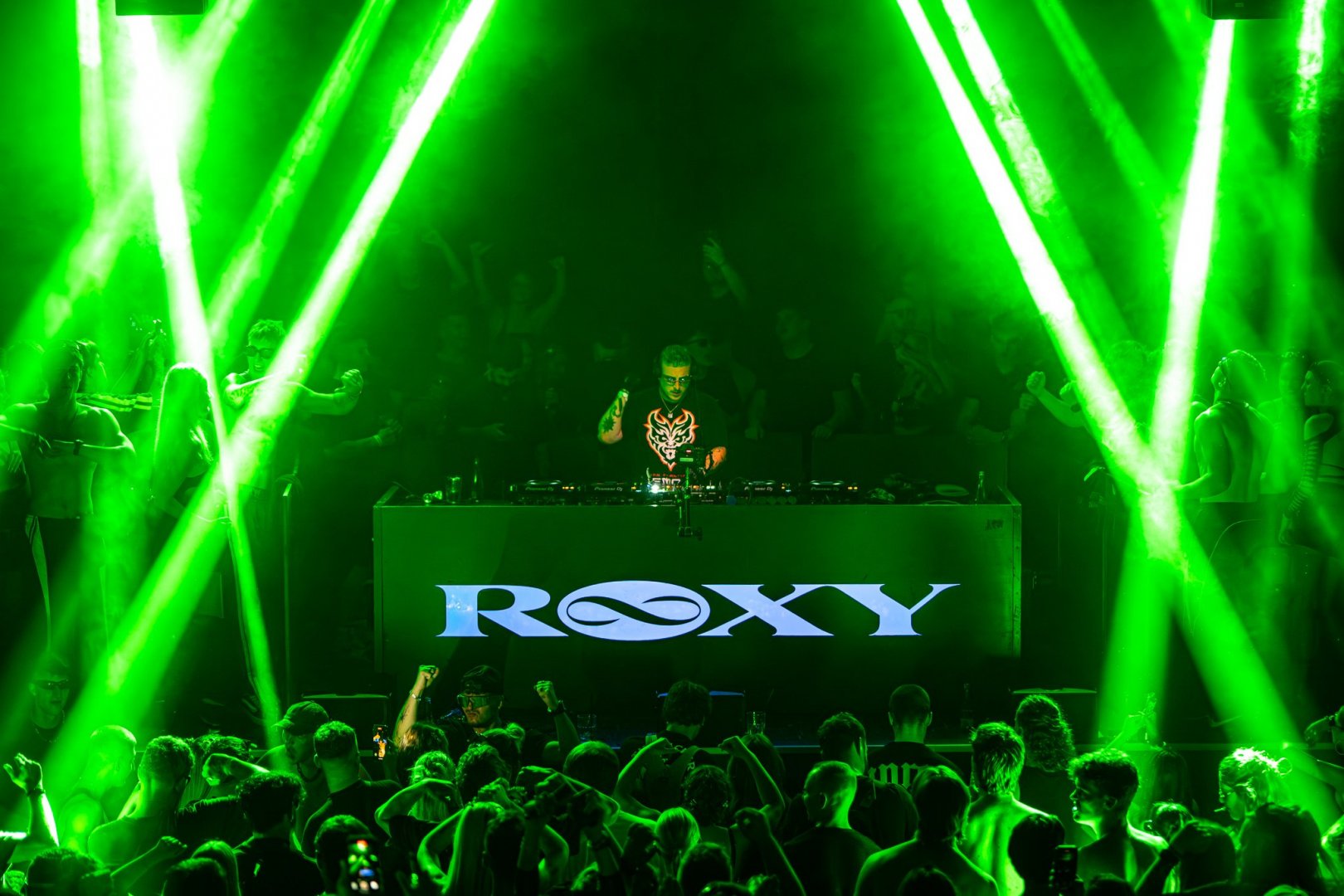 BASSWELL | ROXY Prague