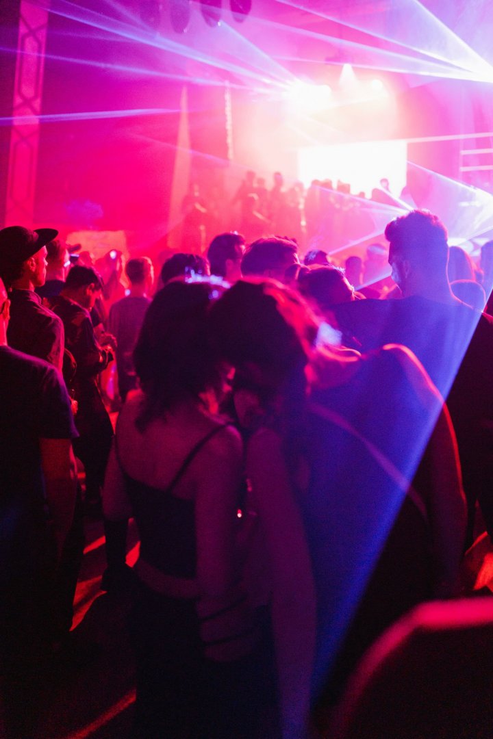 Climax: Eli Brown | ROXY Prague