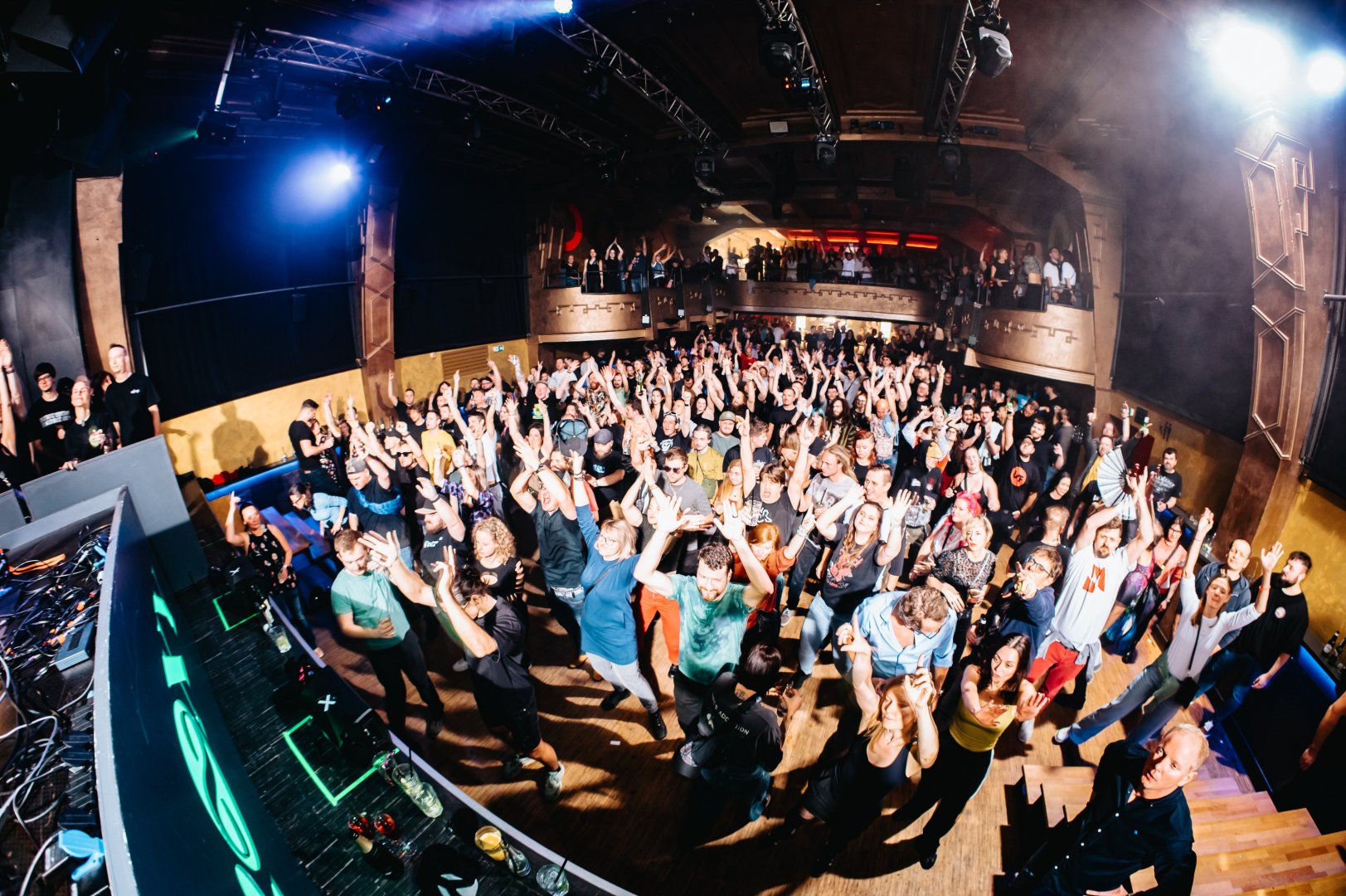 LONDON ELEKTRICITY & ETHERWOOD | ROXY Prague