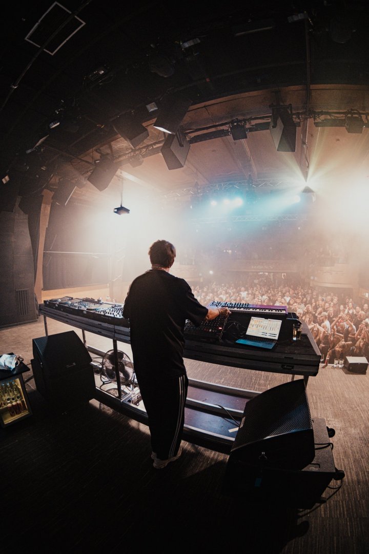 CHRISTIAN LÖFFLER | ROXY Prague