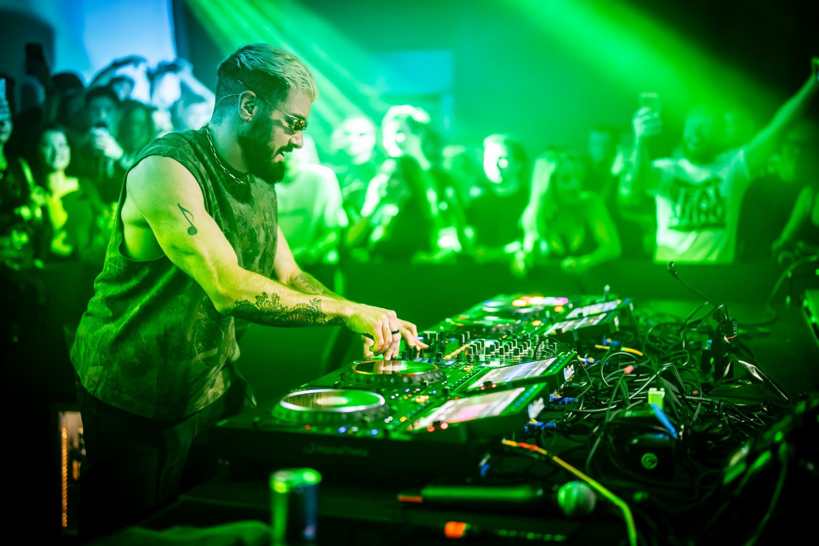 JAMES HYPE | ROXY Prague