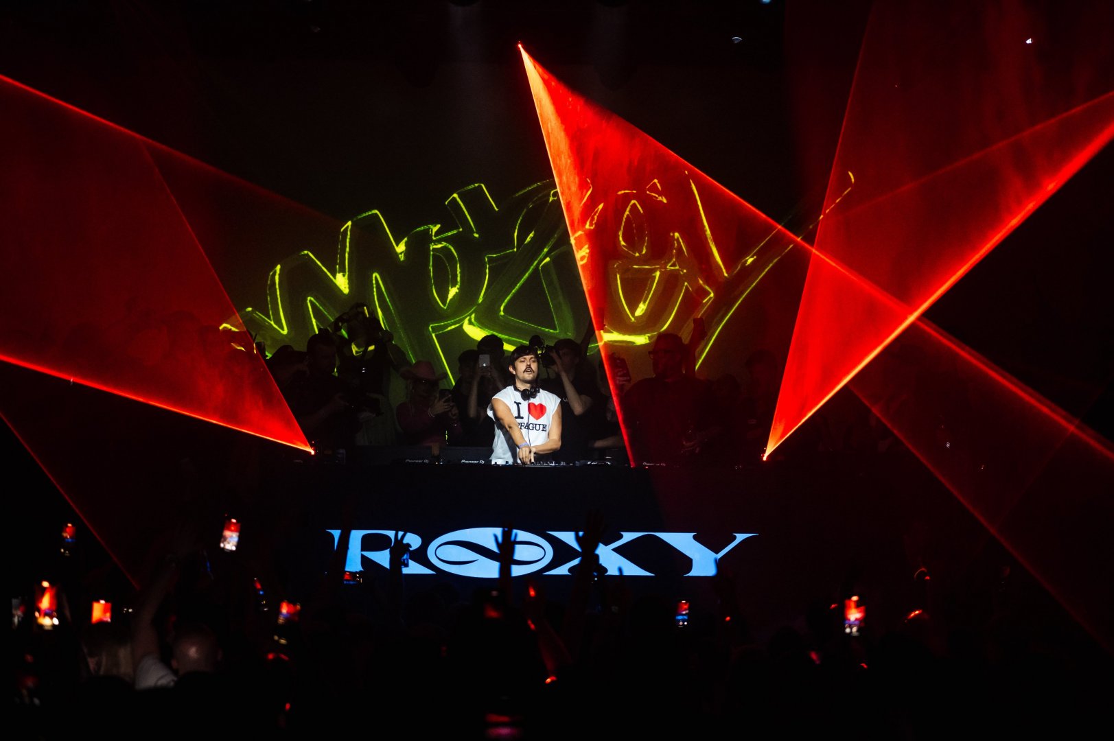 MOZEY | ROXY Prague
