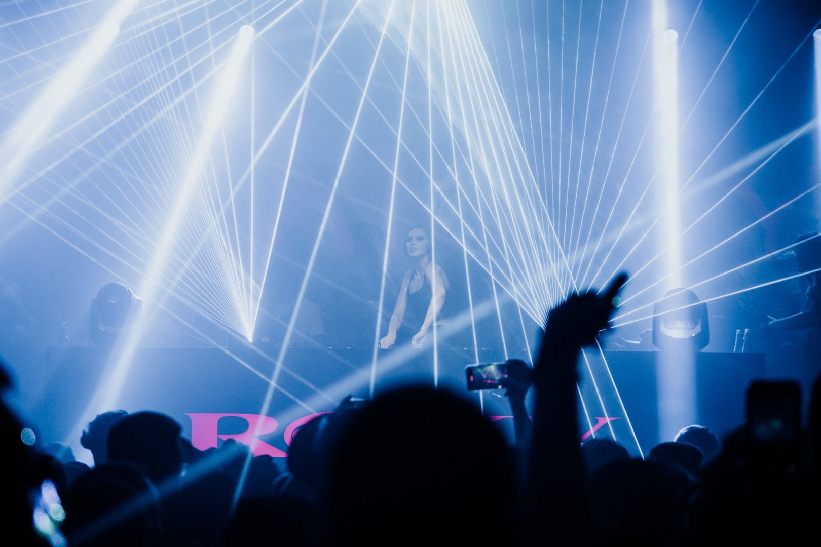 Sara Landry | ROXY Prague