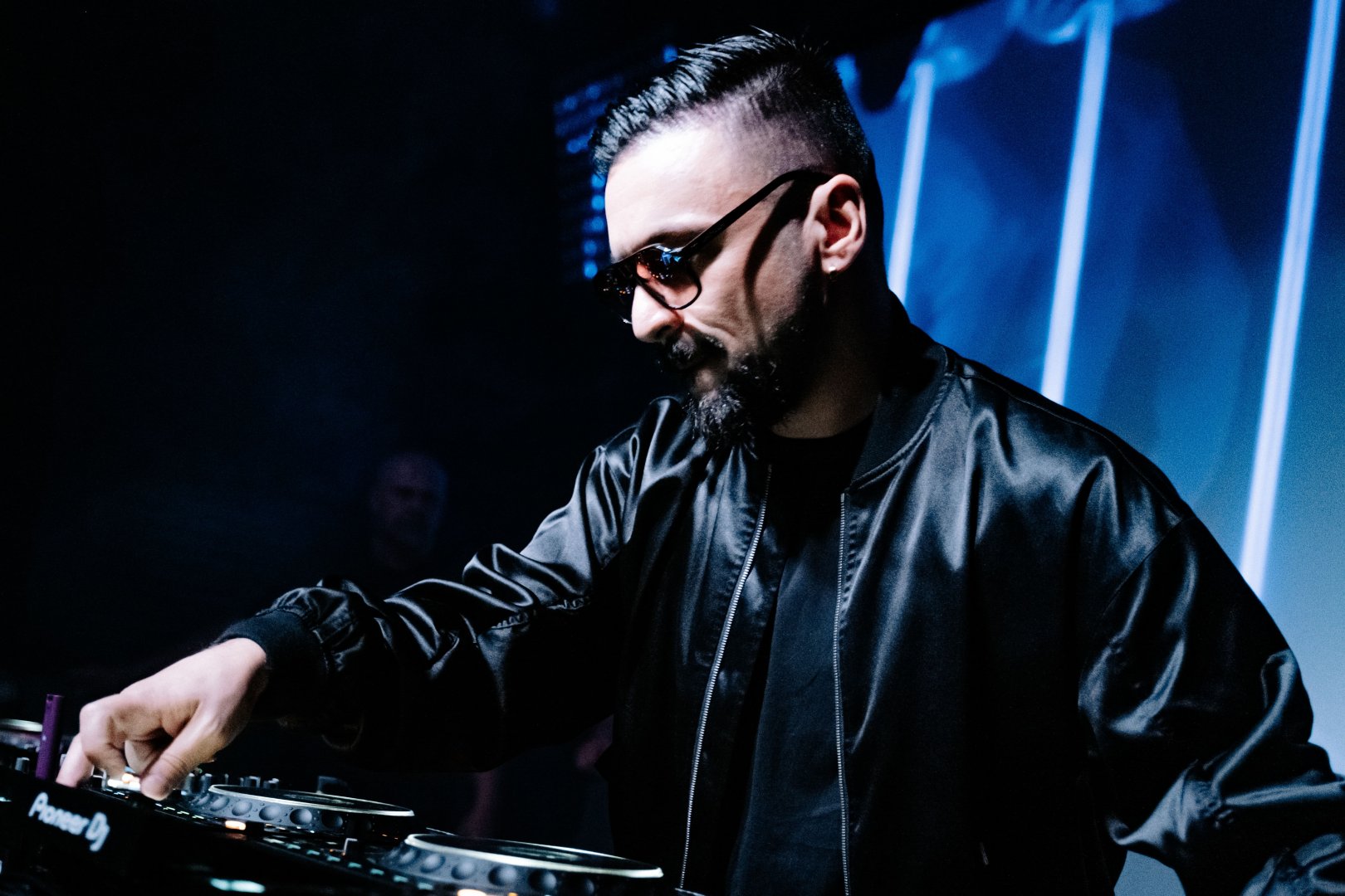DOMBRESKY | ROXY Prague