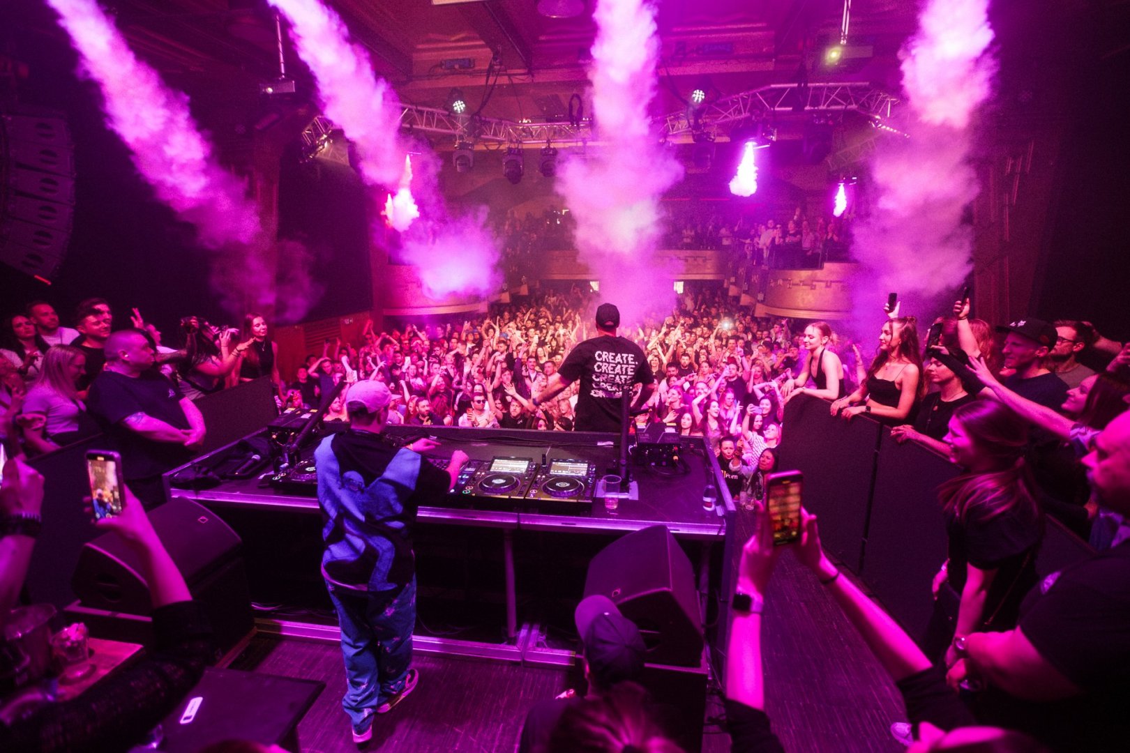 HYBRID MINDS DAY 1 | ROXY Prague