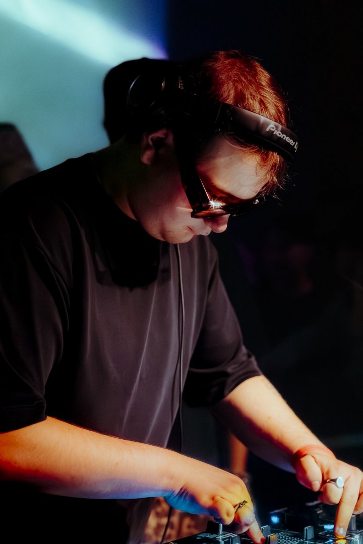 FMLTHRPY | ROXY Prague