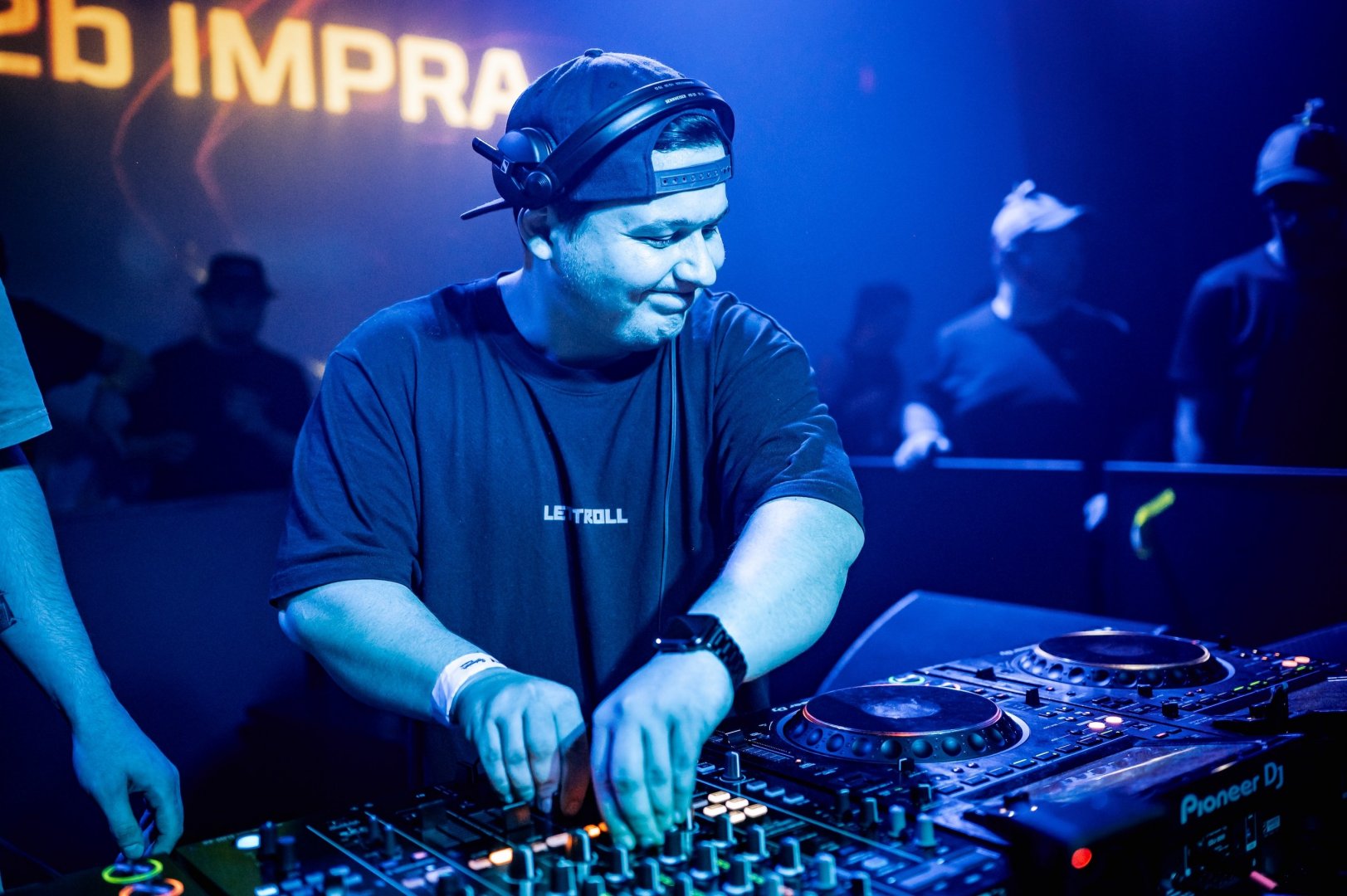 MOZEY | ROXY Prague
