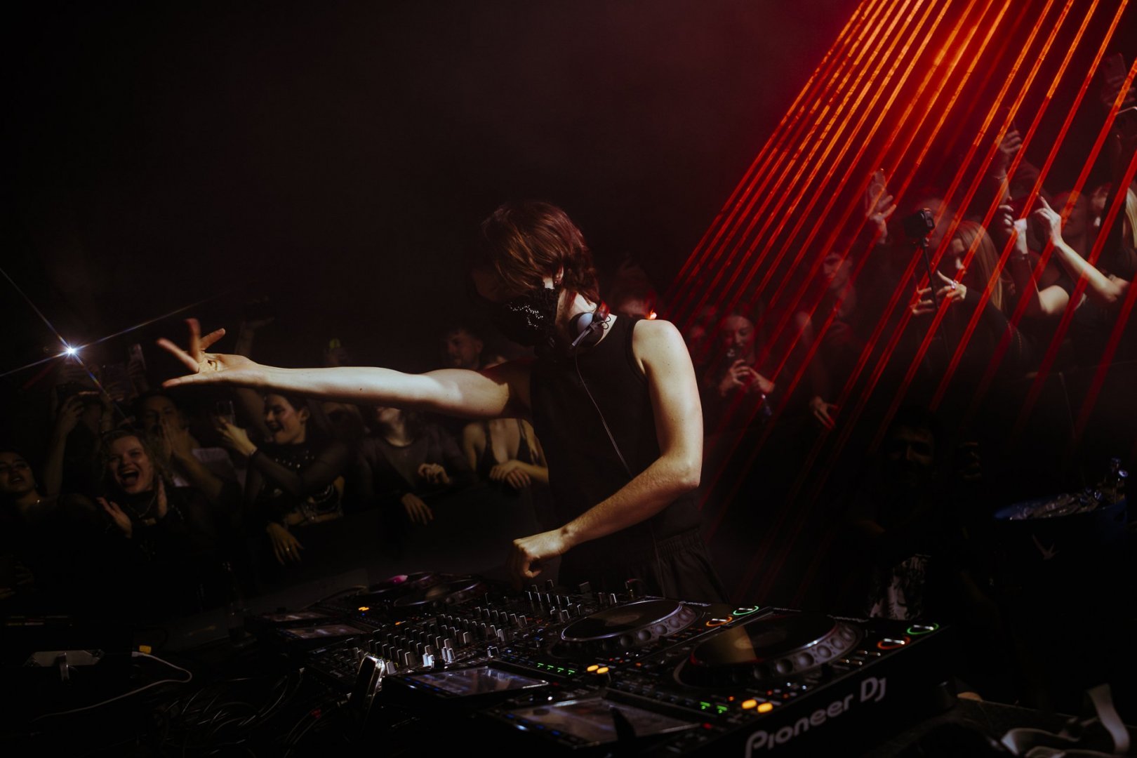 I HATE MODELS | ROXY Prague