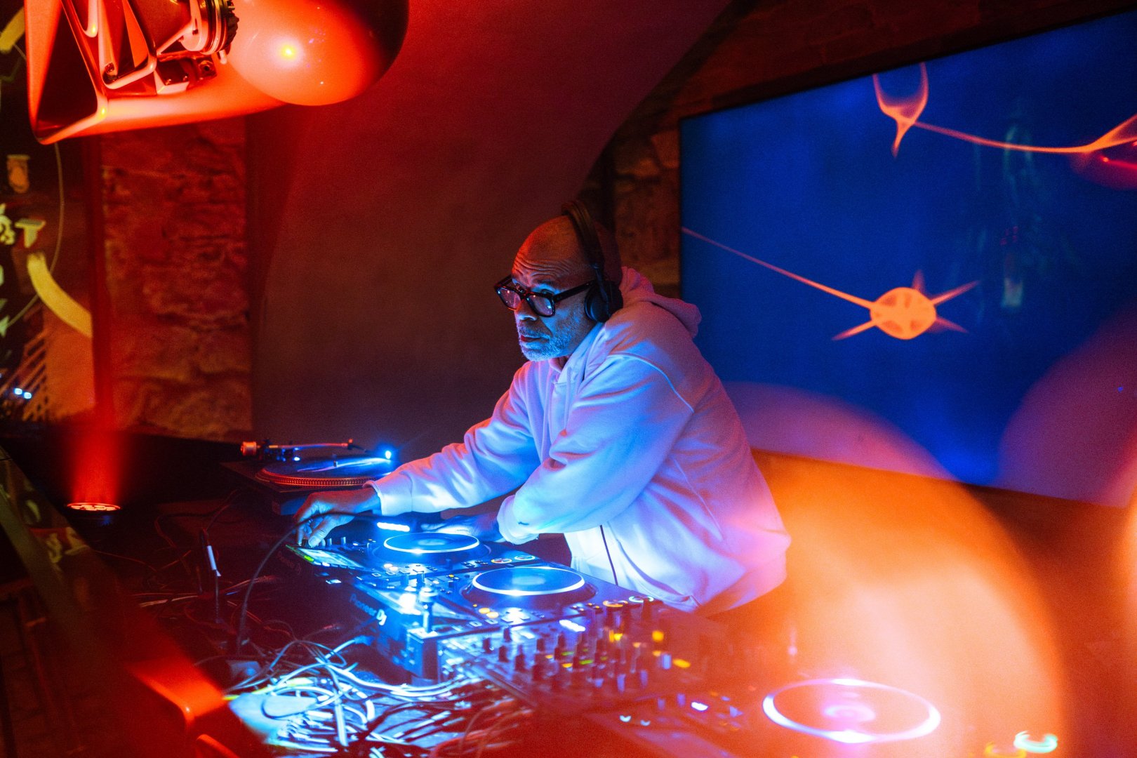 LAURENT GARNIER | ROXY Prague
