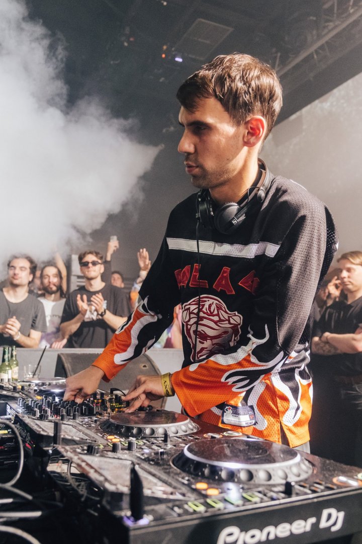 Fjaak | ROXY Prague