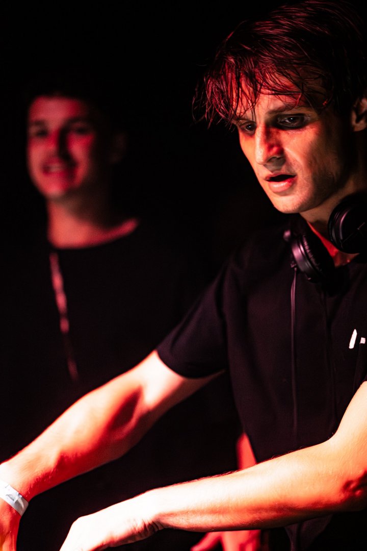 BASSWELL | ROXY Prague