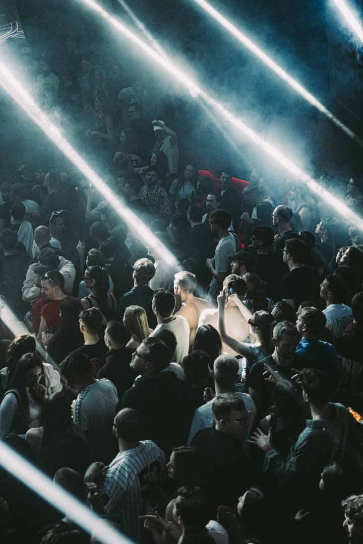DJ HEARTSTRING | ROXY Prague