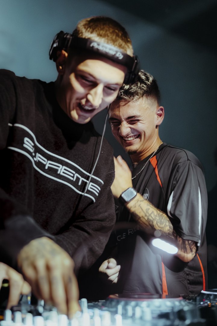 FMLTHRPY | ROXY Prague