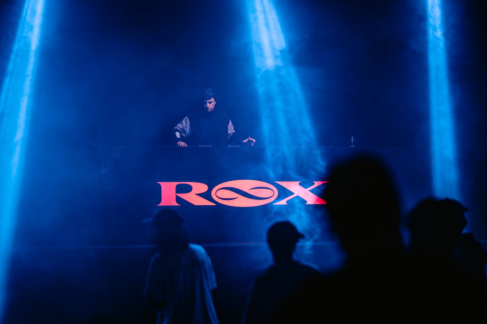 SULLY | ROXY Prague