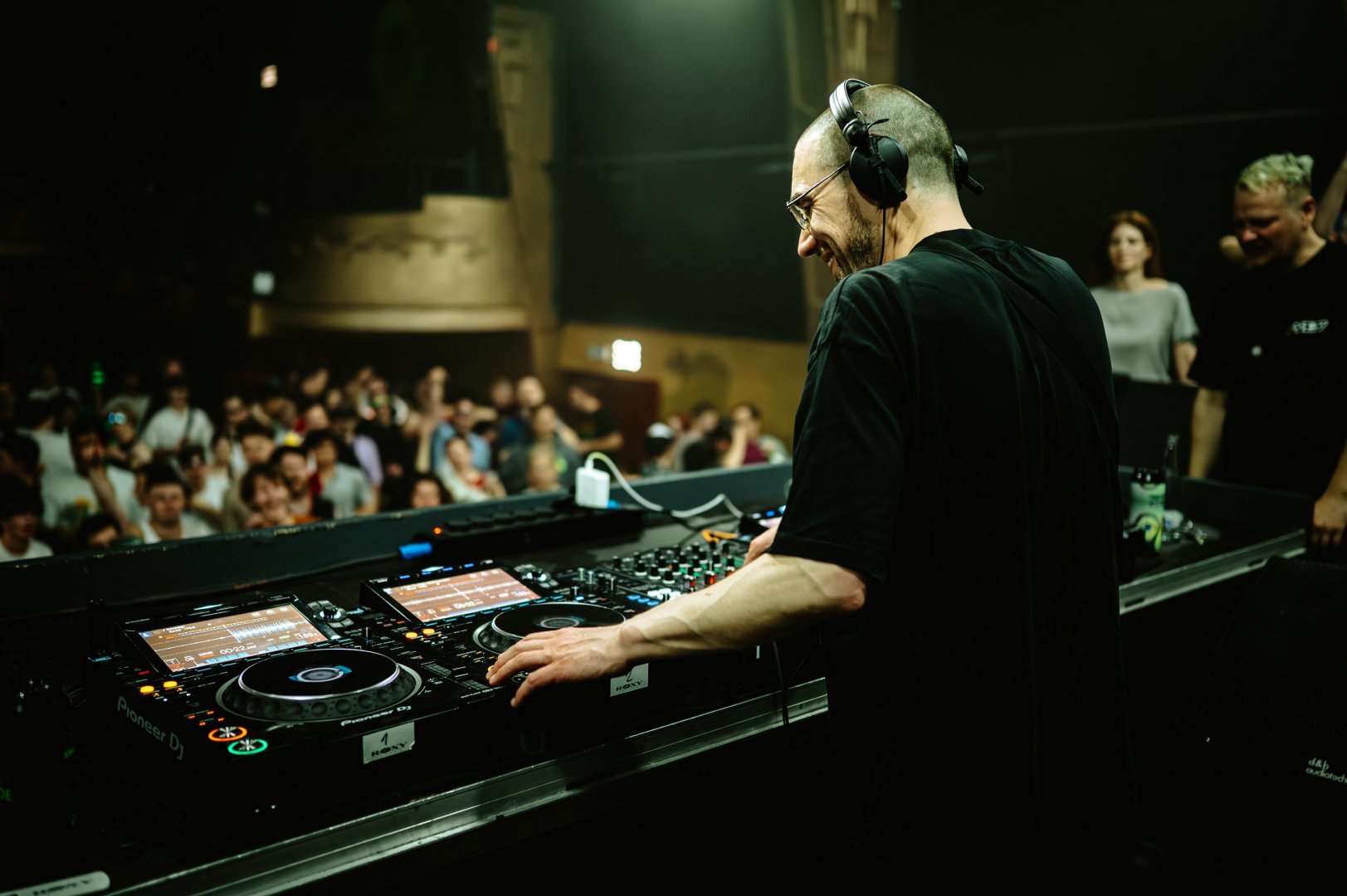 SULLY | ROXY Prague