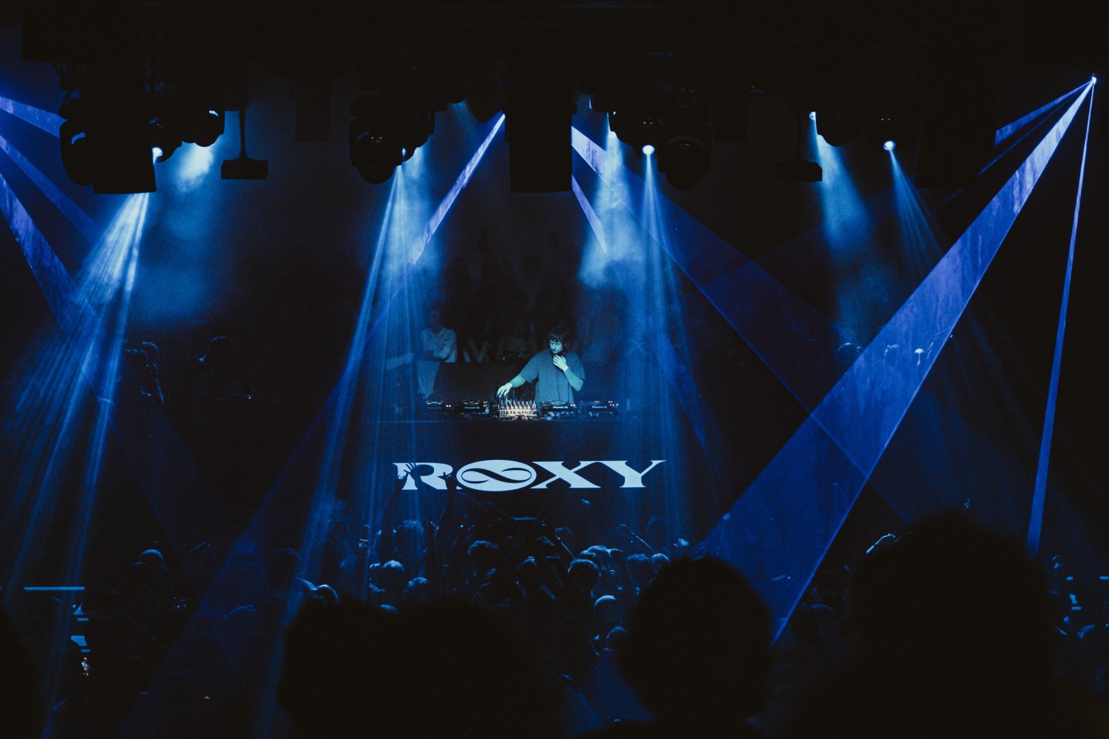 MALL GRAB | ROXY Prague