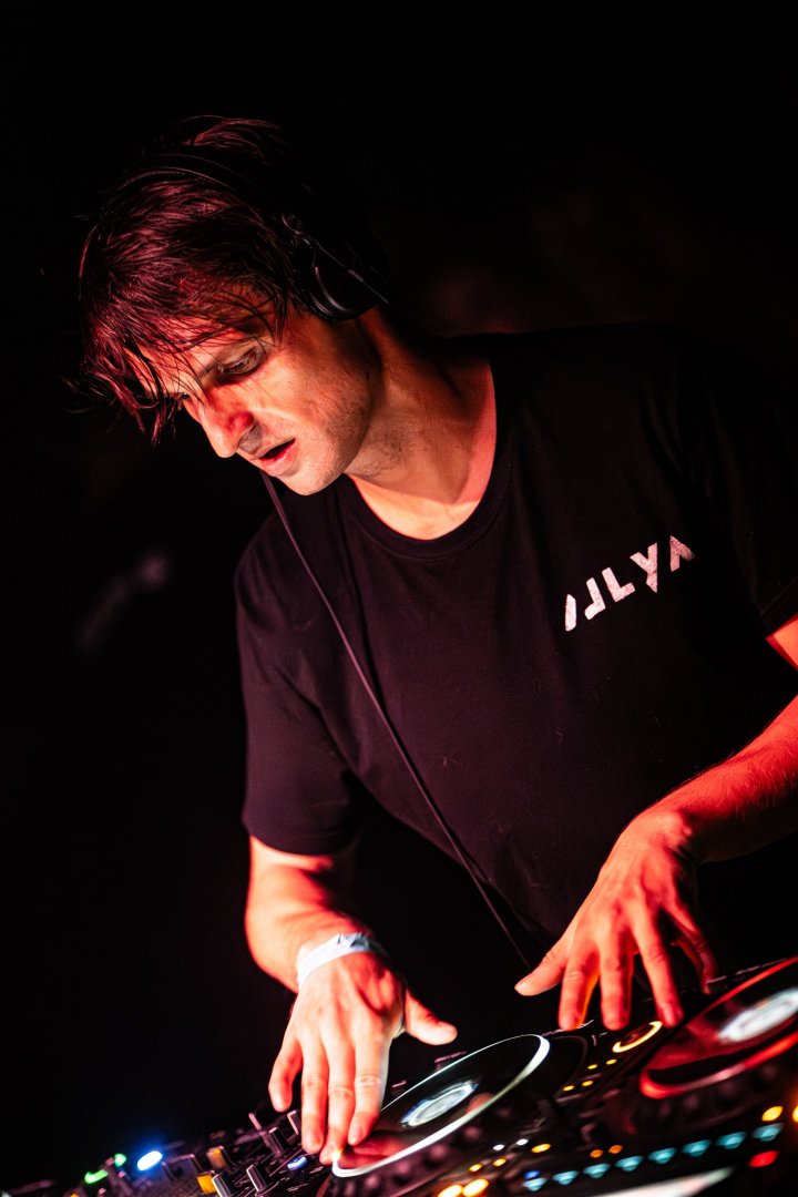 BASSWELL | ROXY Prague