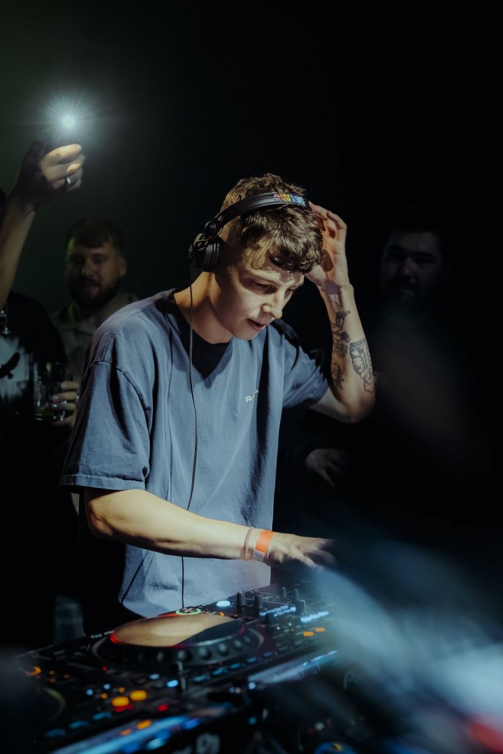 FMLTHRPY | ROXY Prague