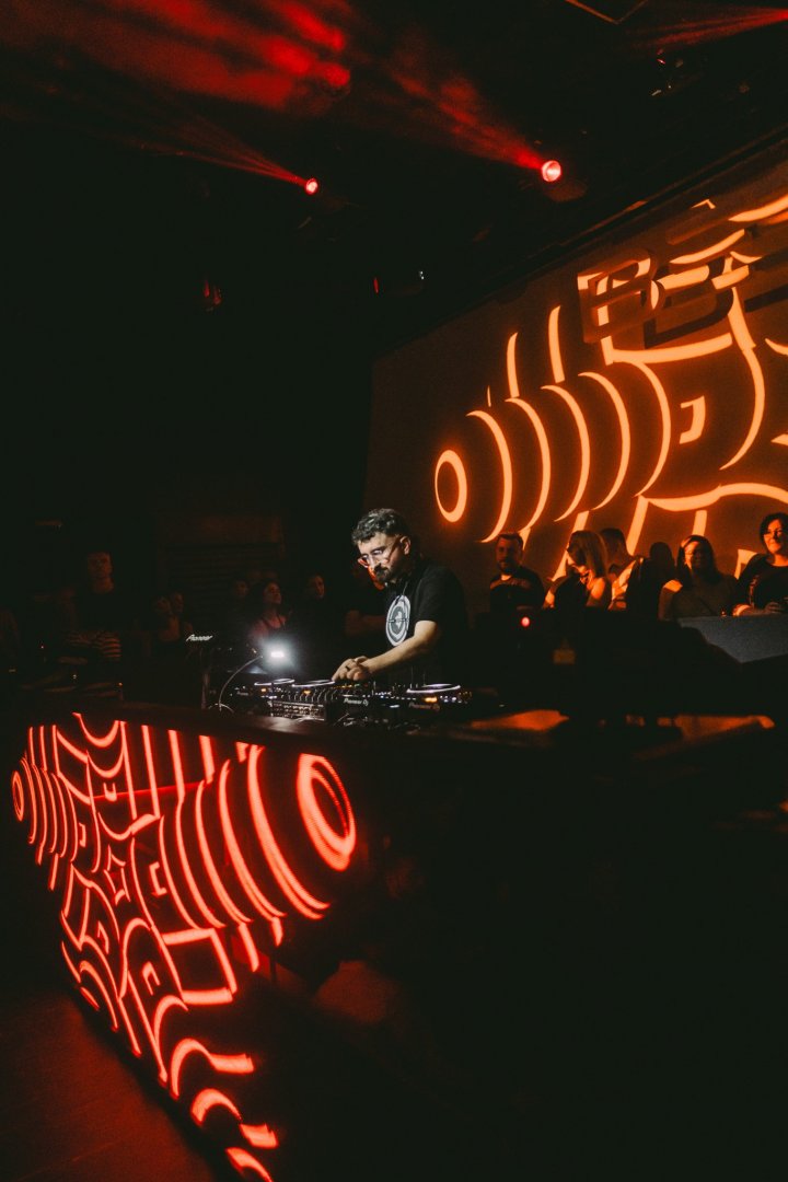 RÖYKSOPP DJ SET | ROXY Prague